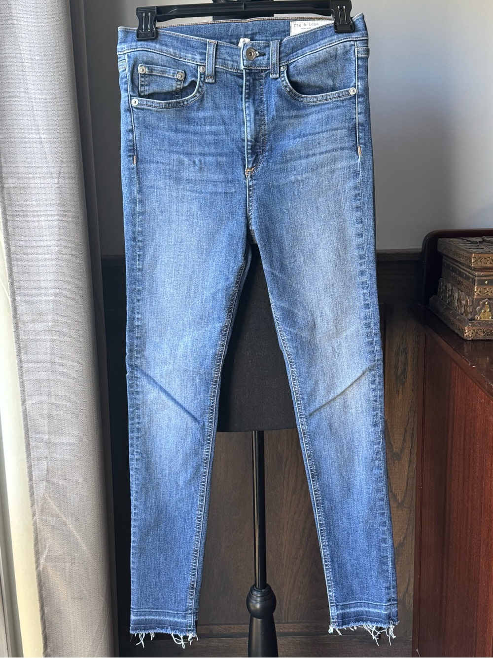 rag & bone women’s Blue denim high rise Skinny Jeans Sz 28